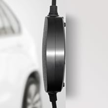 10A Type 2 EV Charger 2.2KW EV Car Portable Charger UK پلاگ با صفحه نمایش ال سی دی 1