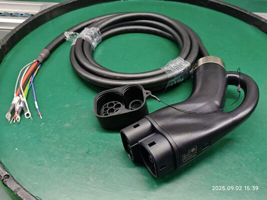 کابل شارژ سریع 7 متری برای استفاده از ایستگاه شارژ مستقیم